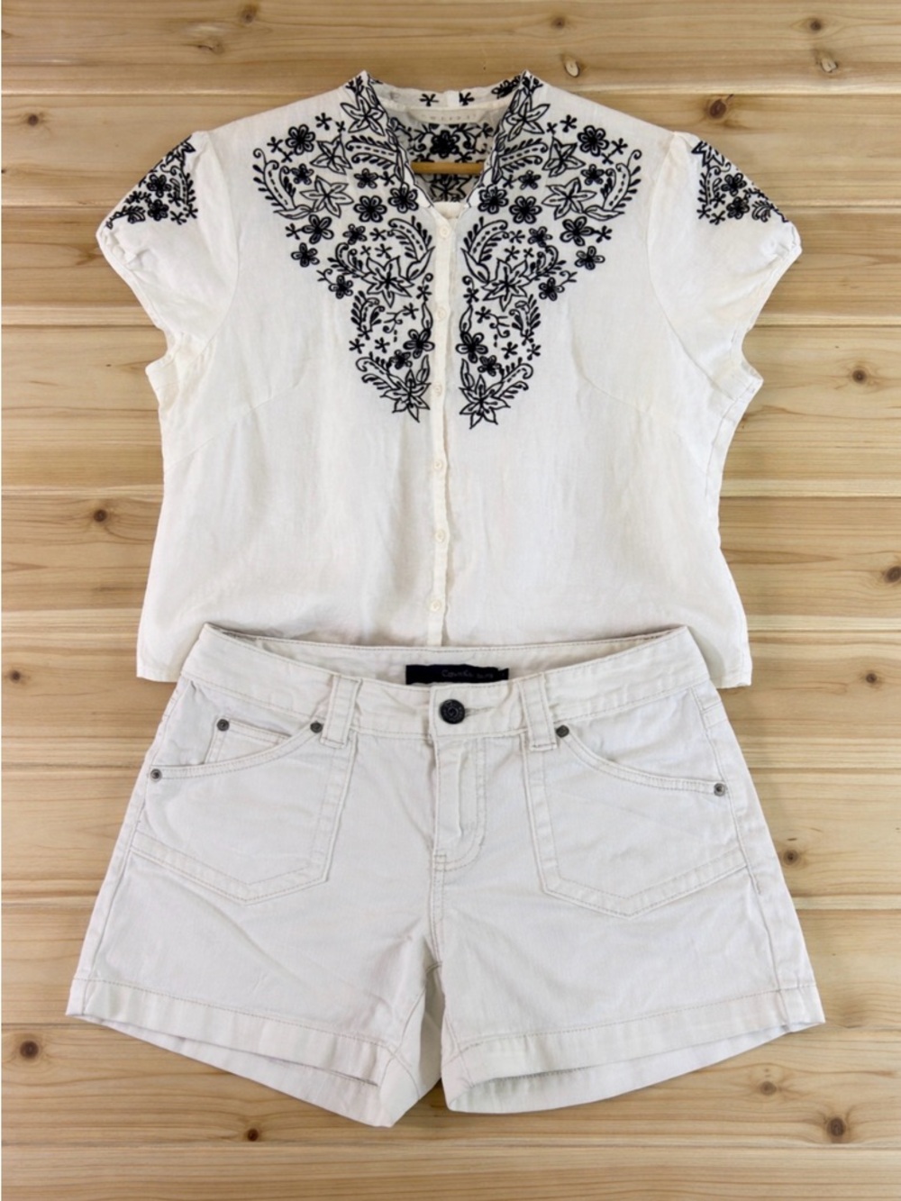 XL Tweeds White ButtonDown Shirt Black Embroidery & sz8 Calvin Klein Jean shorts